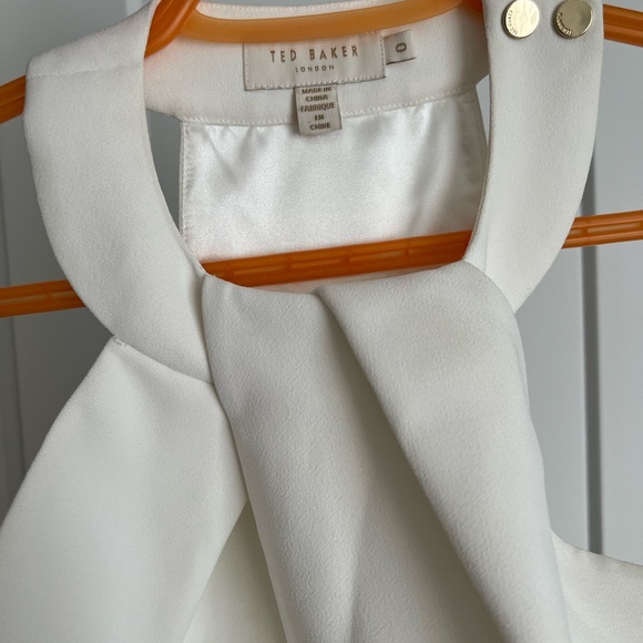 Don’t fit anymore - Picture 4 of 4